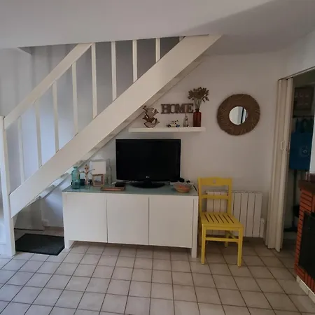 別荘 Bretignolles Cottage *